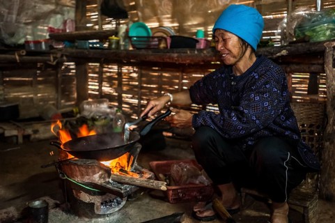 Woman from the Lahu people