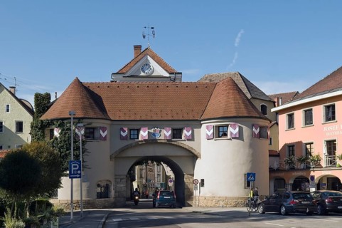 Linzer gate from 1430