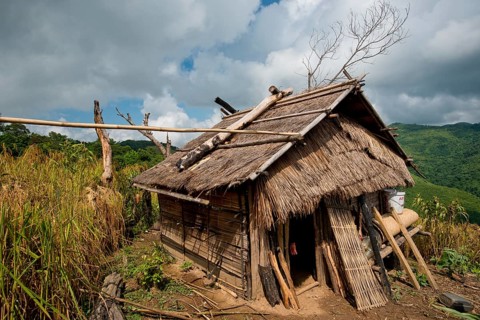 Simple straw and bamboo hut of the Akka mountain people