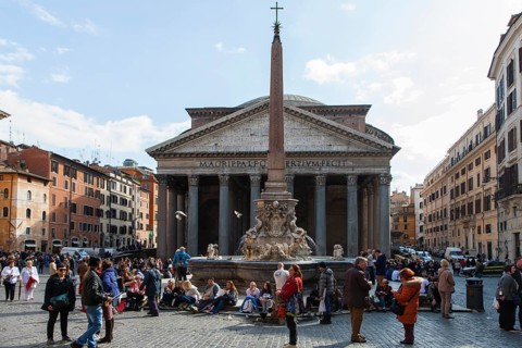 The Pantheon in the Piazza della Rotonda