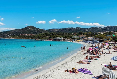 Loria beach with bathers