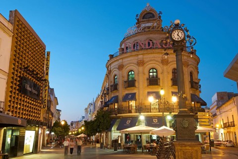 Pedro Domecq building in Calle Larga