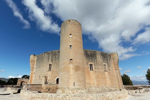 Castell de Bellver castle