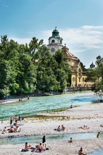 Building of the Mullersches Volksbad indoor pool with Isar river
