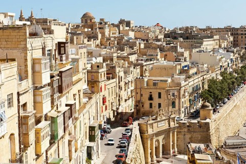 View of the nested houses with oriels in the historic centre