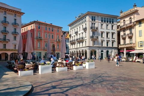 Piazza Alessandro Manzoni