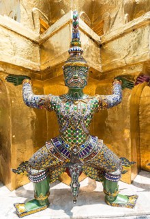 Yaksha statue at golden Chedi