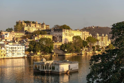 City Palace of the Maharaja on Lake Pichola