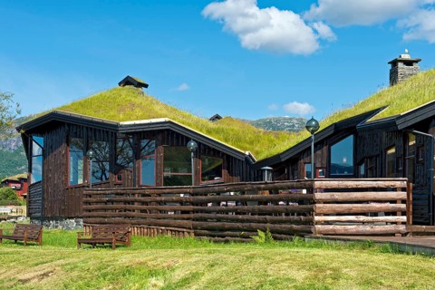 Brekkestranda Fjord Hotel