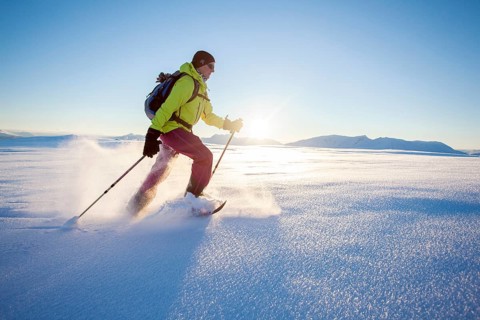 Snowshoe walker on Rodtinden