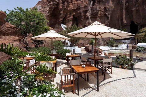 Garden terrace