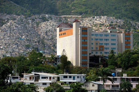 Slum on the slopes behind the 5-star Royal Oasis Hotel in the Petionville district of Port-au-Prince
