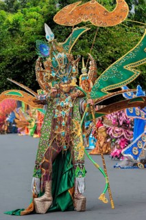 Elaborate costume at the Jember Fashion Festival