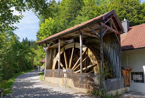 Water wheel at Bleier Sag on Giessenbach stream