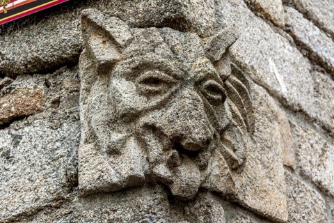 Sculpture of the Beast of Gevaudan