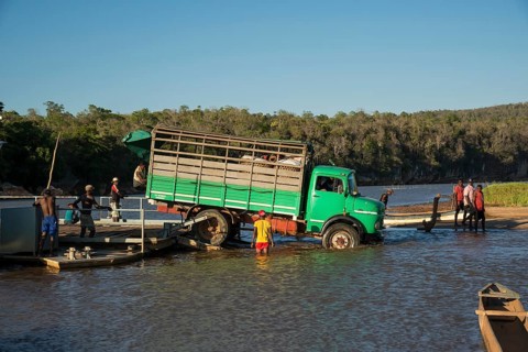 Car ferry with truck on the Manambolo