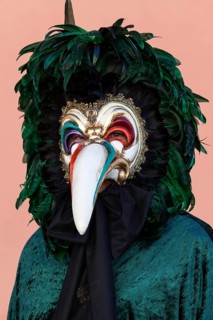 Beak mask plague mask
