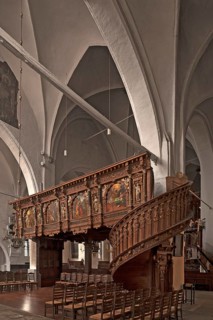 Choir screen