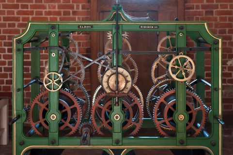 Cast iron mechanical control of the clock tower from 1910-1978