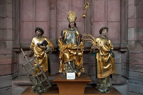 Statues of saints