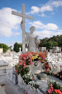 Grave of Amelia Goyri