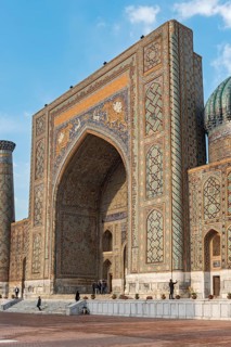 Sher-Dor Madrasah