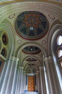 Ceiling vault in one corridor