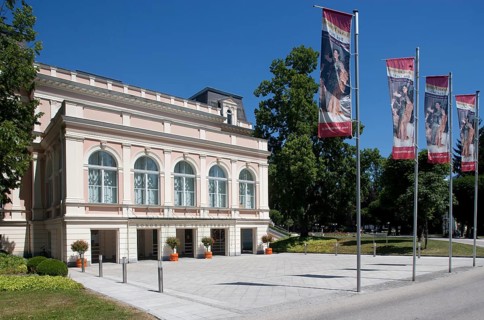 Congress venue and theatre in the spa gardens