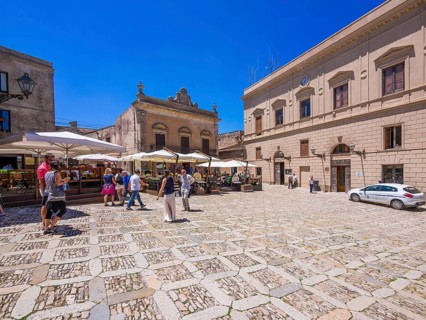 Piazza Umberto I with restaurants