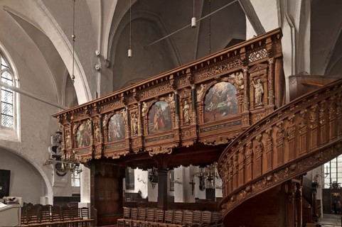 Choir screen