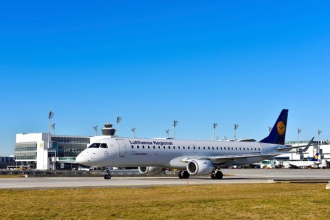 Lufthansa CityLine Embraer ERJ 190 roll-out in front of Terminal 2 at Munich