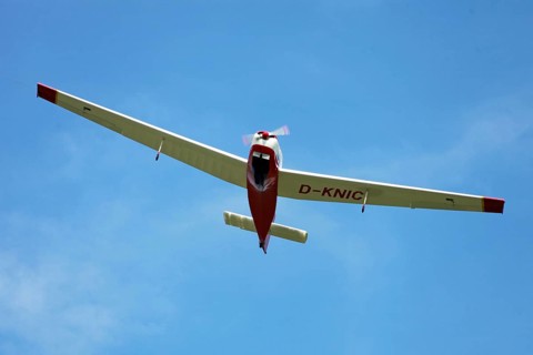 Motor glider Scheibe SF-25C ""Falcon"" from underneath