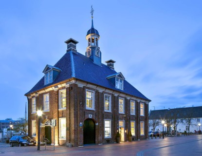 Alte Waage scale house on the harbor