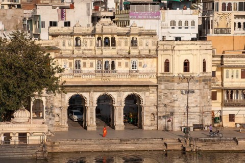 Gate Gangaur Ghat on Lake Pichola with historic centre