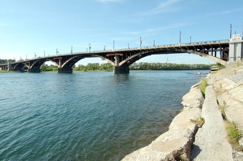 Bridge across Angara river