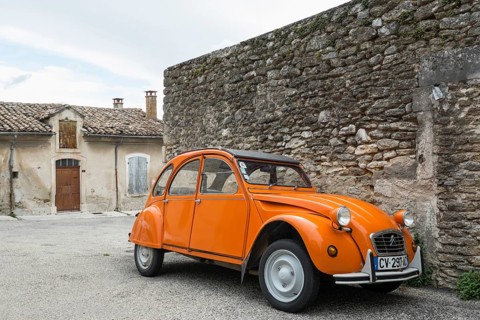 Orange Citroen 2CV