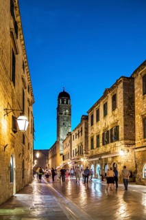 Placa or Stradun at dusk
