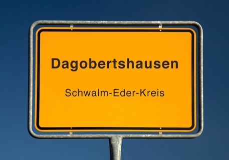 City limits sign