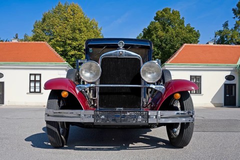 Vintage Plymouth Model U