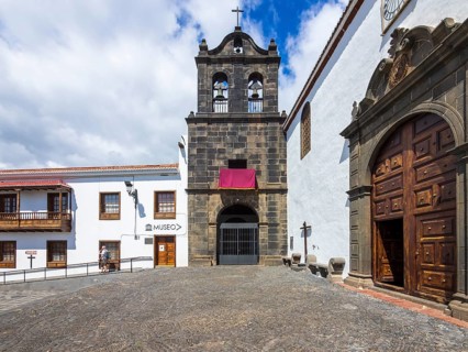 Convento de San Francisco monastery and museum