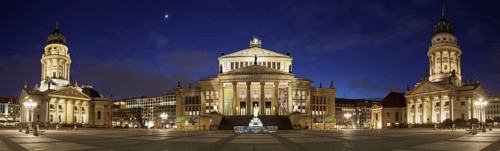 Gendarmenmarkt at night