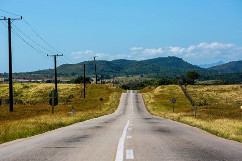 Road between Santa Clara and Trinidad