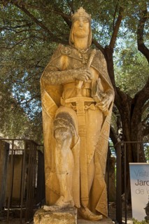 Statue in the Alcazar de los Reyes Cristianos