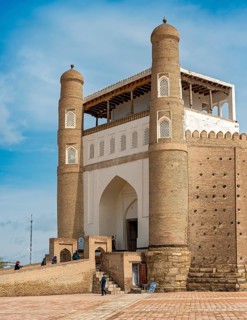 Main gate of Ark Fortress