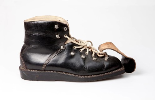 Old ski boot