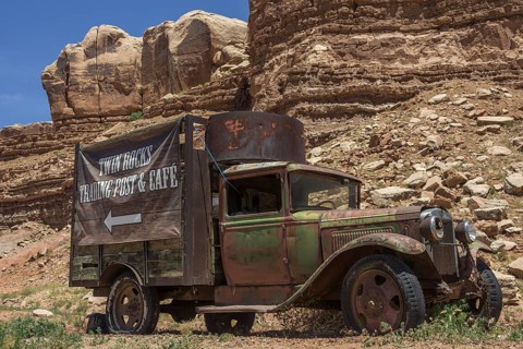 Old van with advertising for the Twin Rocks Cafe