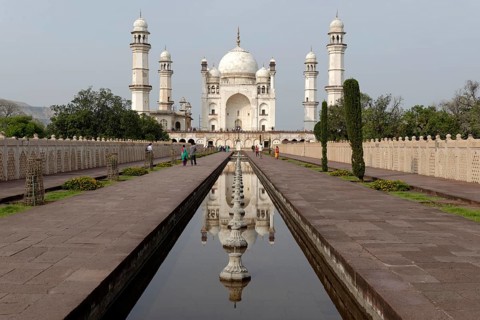 Bibi Ka Maqbara Tomb
