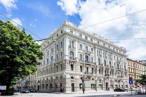 Facade of the building in No. 10b Elizabetes iela street