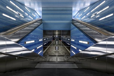 Uberseequartier U-Bahn station
