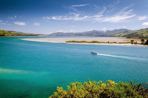 Boat crossing Hoopers Inlet